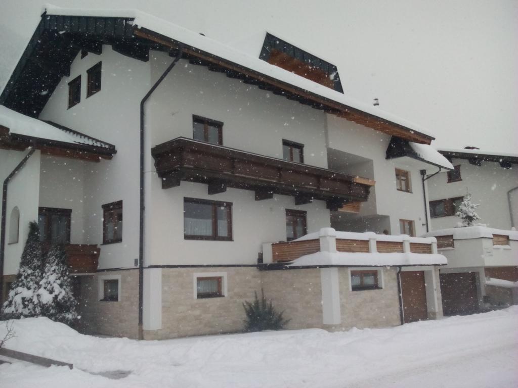 Apartment Sunshine Bruck Am Ziller Exterior photo